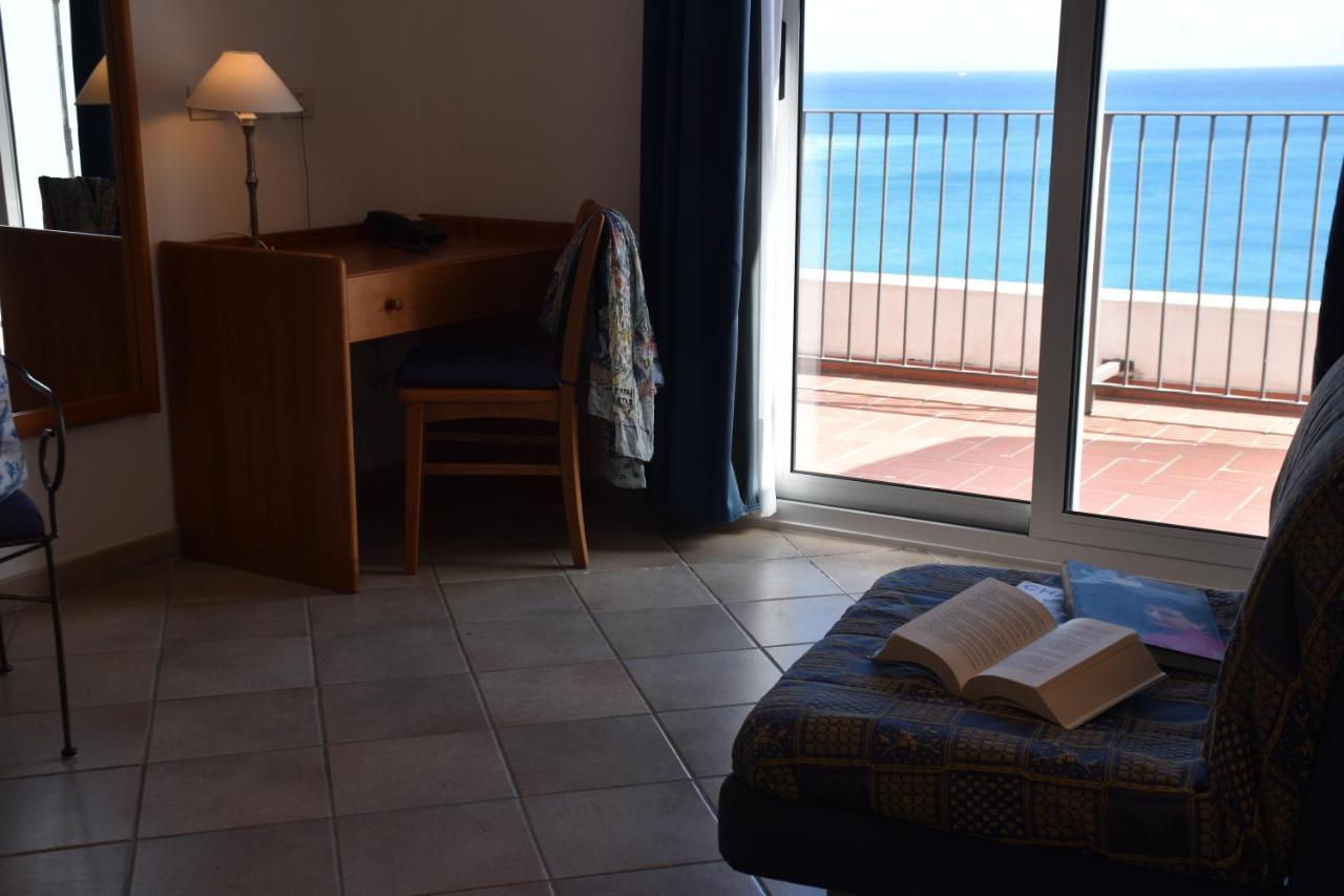 Hotel La Gioiosa Finale Ligure Exterior foto